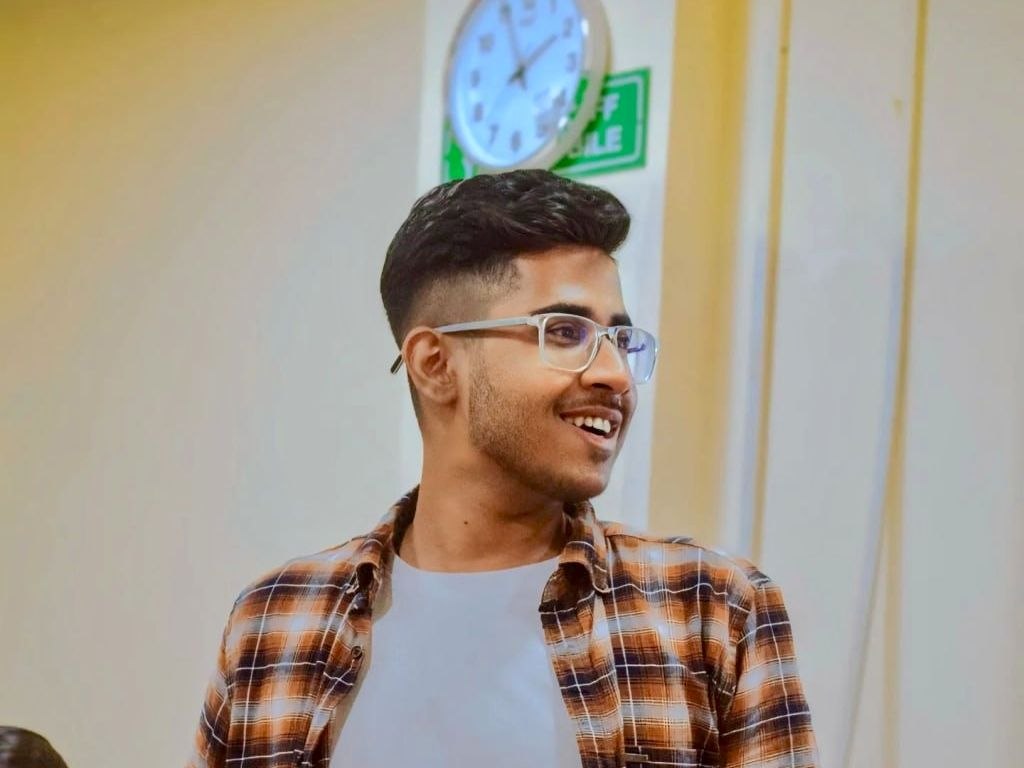 Aryan De portrait 3